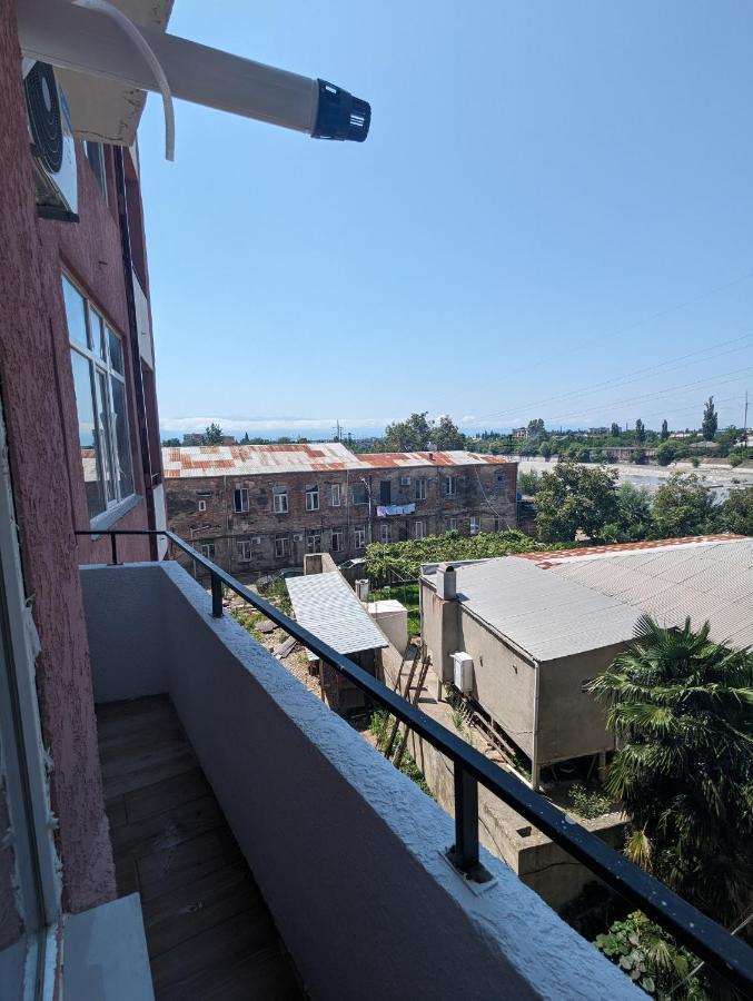 Brand New Apartment In Kutaisi Exteriör bild
