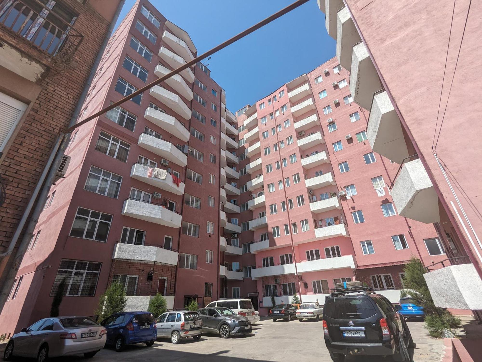 Brand New Apartment In Kutaisi Exteriör bild